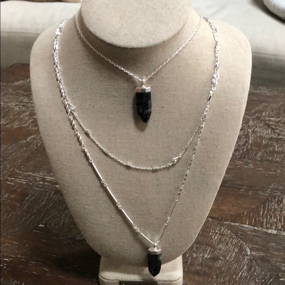 Stella &Dot Aria Pendant Necklace
